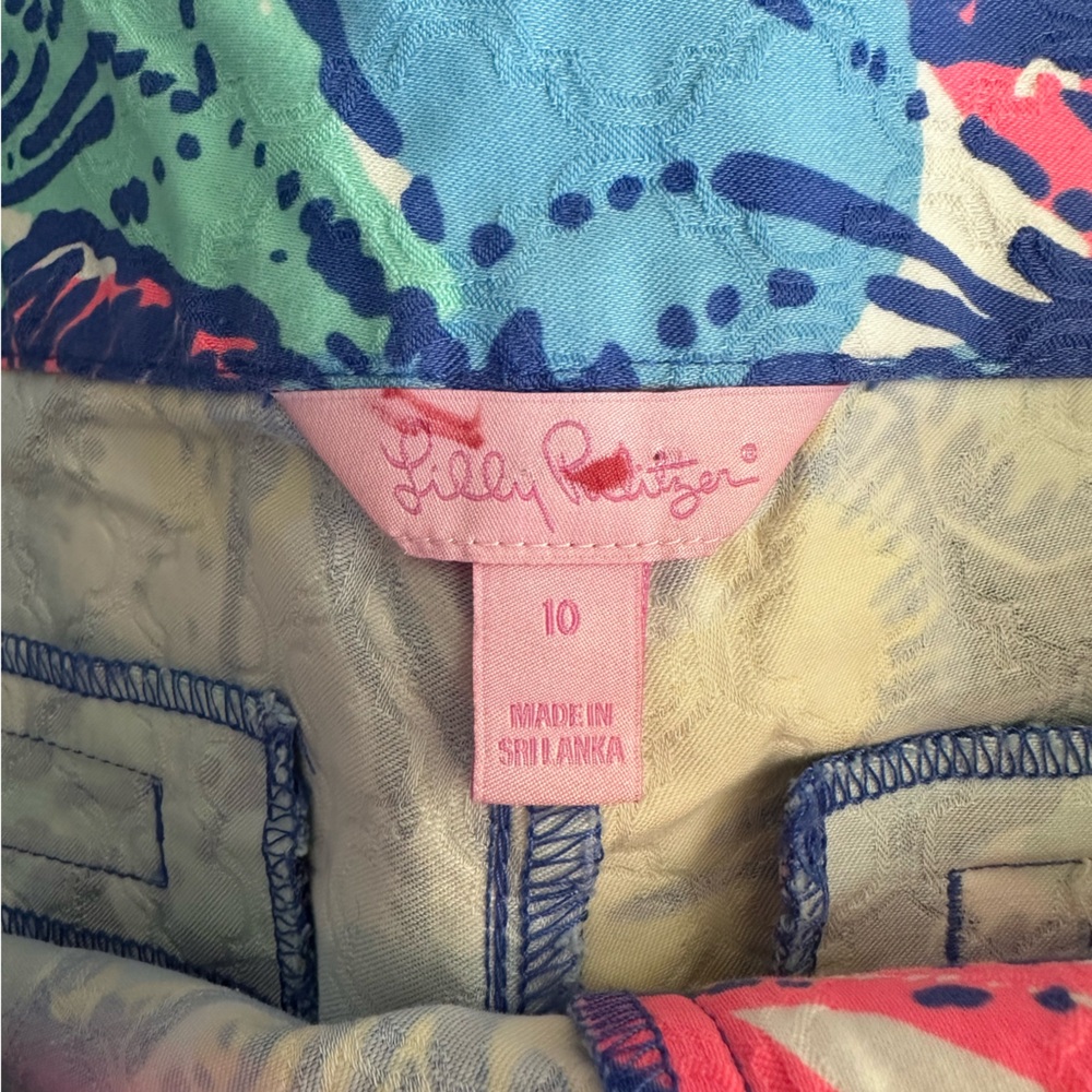 Lilly Pulitzer Floral Women's Shorts Size 10 - Picture 3 of 3